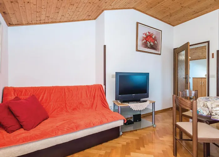 Stunning In דירה *