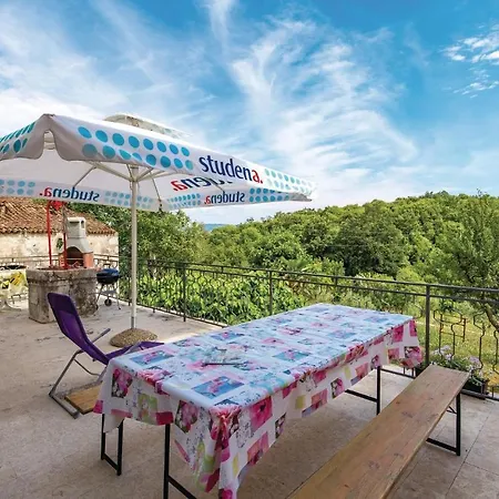 Lägenhet Stunning In *